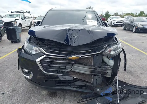 2021 Chevrolet Traverse Fwd Lt Cloth z USA, uszkodzony, nr VIN 1GNERGKW6MJ140051